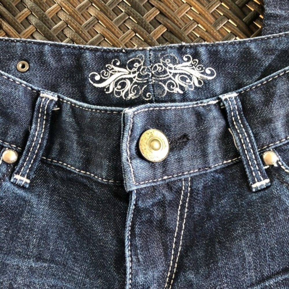 Express Jeans - Picture 2 of 8